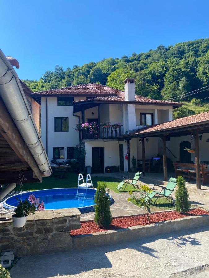 Hotel Yovkovata Kyshta Chiflik Esterno foto