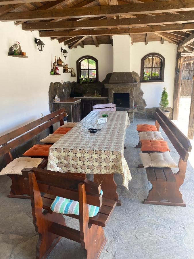 Hotel Yovkovata Kyshta Chiflik Esterno foto