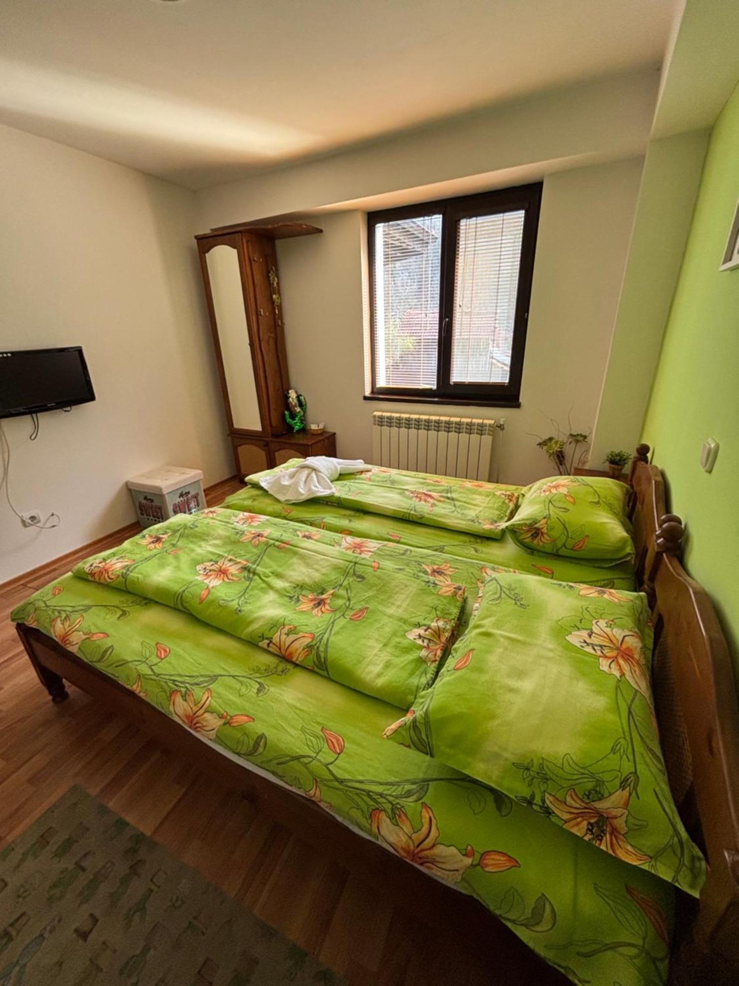 Hotel Yovkovata Kyshta Chiflik Esterno foto